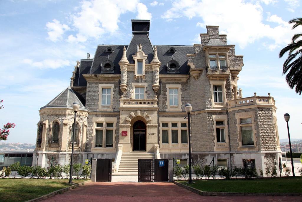 Santurtzi Hotel | Hotel URH Palacio de Oriol