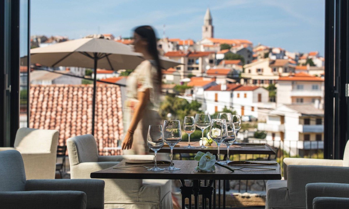 Vrbnik Hotel | Hotel Verbenicum