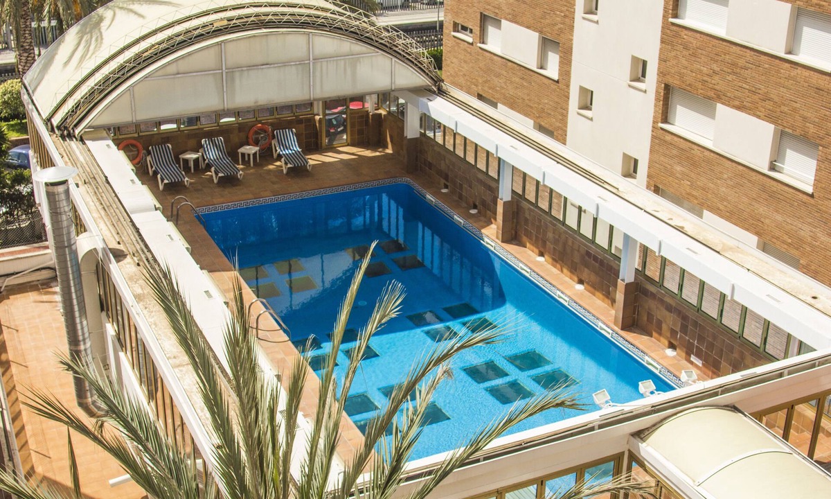 Segur de Calafell Hotel | HOTEL VICTORIA