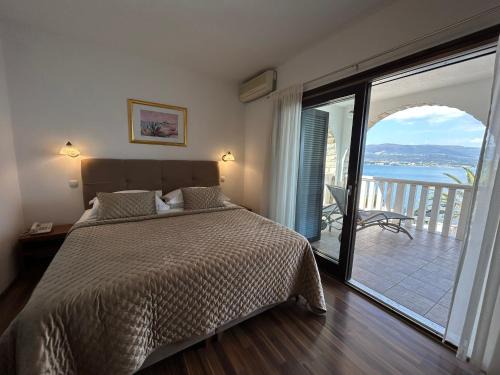 Arbanija Hotel | Hotel Vila Tina