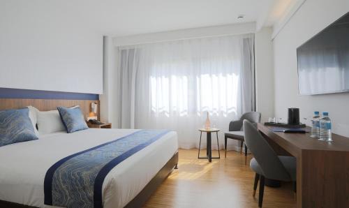 Villaviciosa de Odon Hotel | Hotel Villa Odon