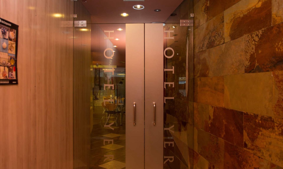 Estella Hotel | Hotel Yerri