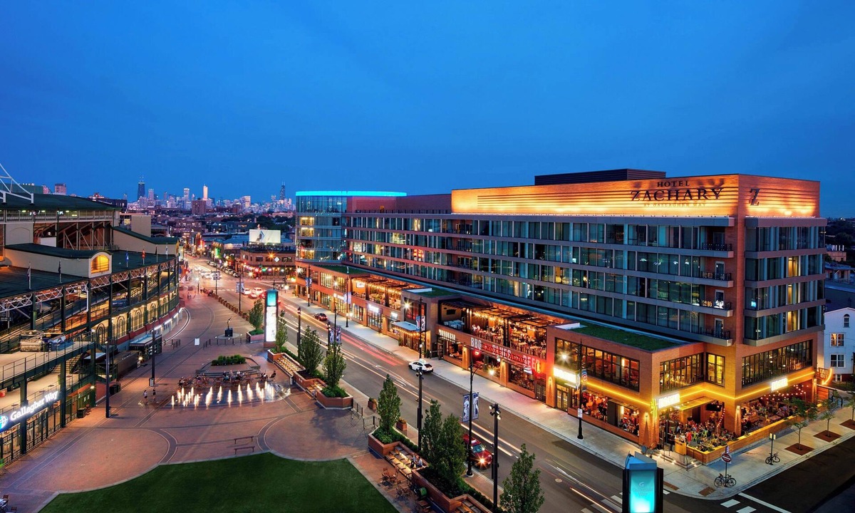 Wrigleyville Hotel | Hotel Zachary Chicago, a Tribute Portfolio Hotel