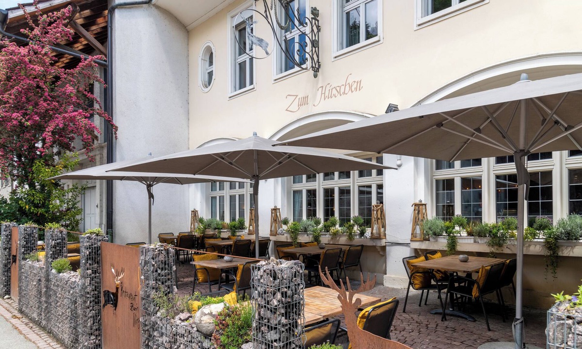 Villigen Hotel | Hotel zum Hirschen