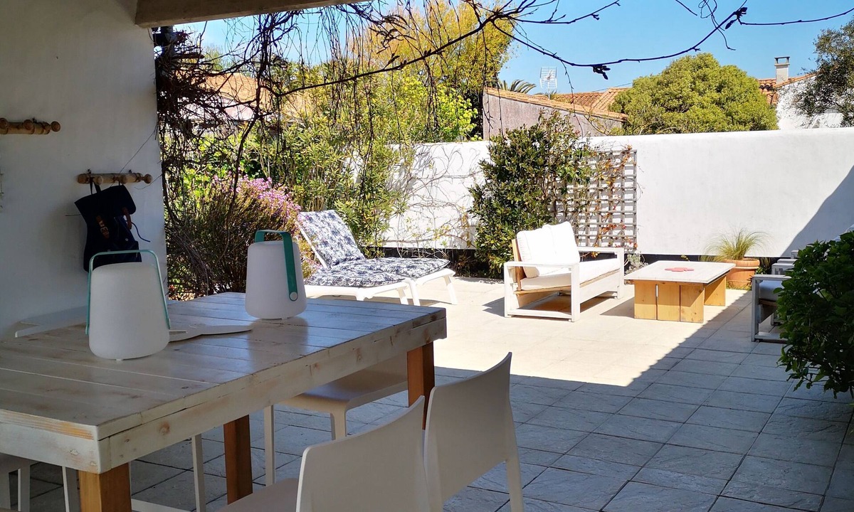 Saint-Clement-des-Baleines House | house/villa - 4 rooms - 6 persons