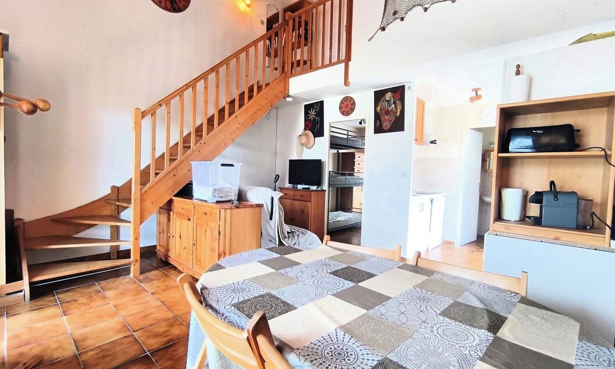 Sainte-Marie-la-Mer House | House 2 bedrooms with garden near beach