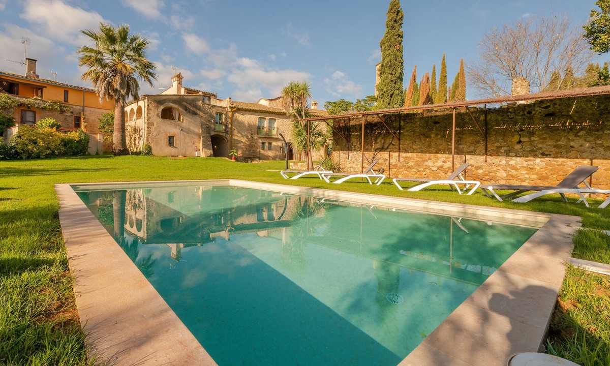 Galliners House | House 20 minutes from the beach up to 18 people
