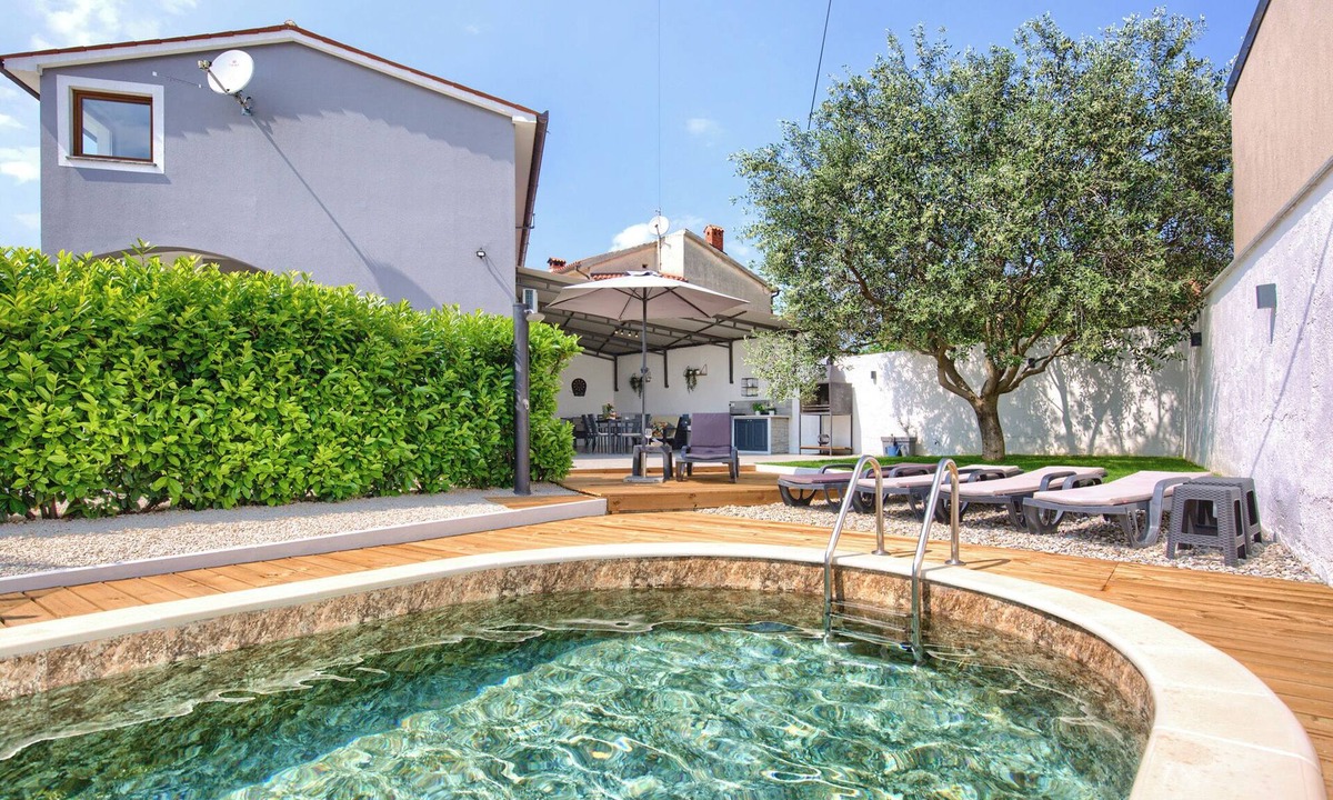 Loborika House | House 2227/68186 (Istria - Loborika), 11000m from the beach