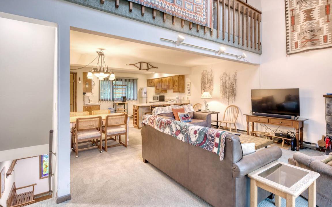 Ellicottville House | House ∙ 3 bedrooms ∙ 9 guests
