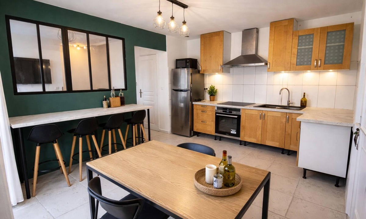 Urt House | House 3 bedrooms - Sleeps 8 - 15 Minutes from Bayonne