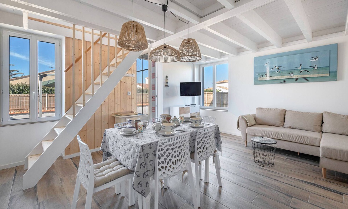 La Plaine-sur-Mer House | House 50m from sea – 4 adults/2 children