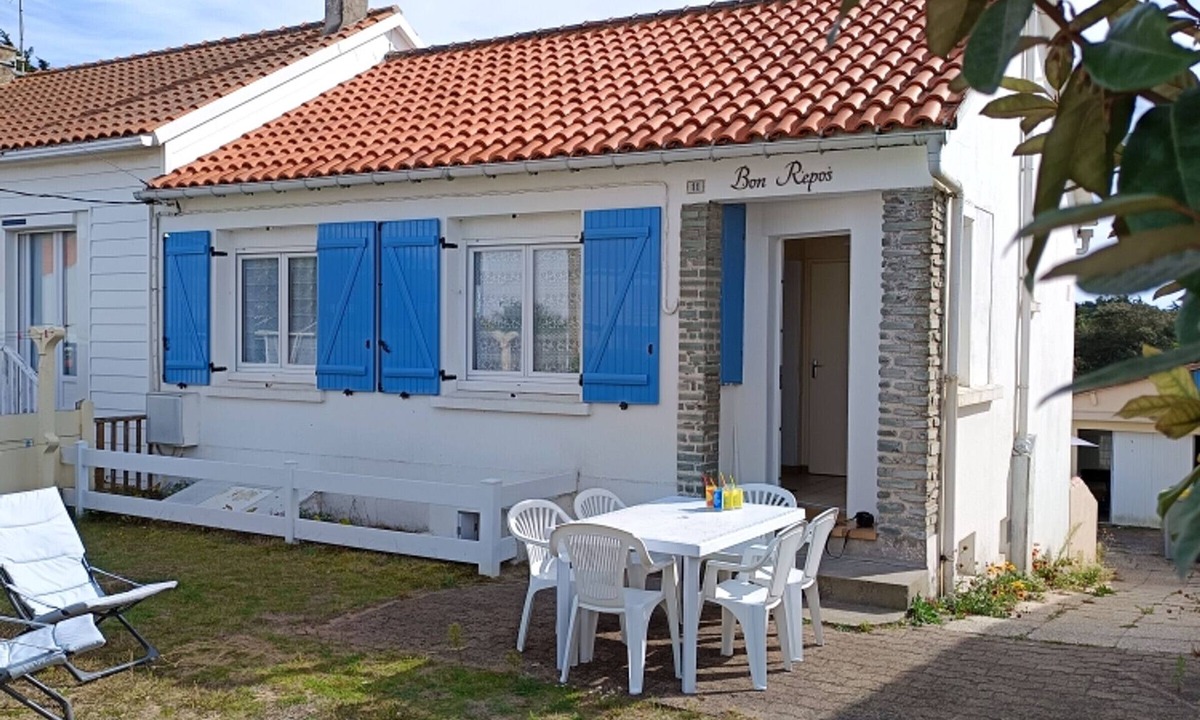 Notre-Dame-de-Monts House | House 52m² near beach, 6 people, pets allowed