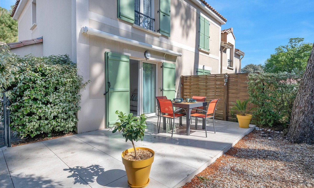 Saint-Brevin-les-Pins Ski Chalet | House 60m², 500m from the beach for 4