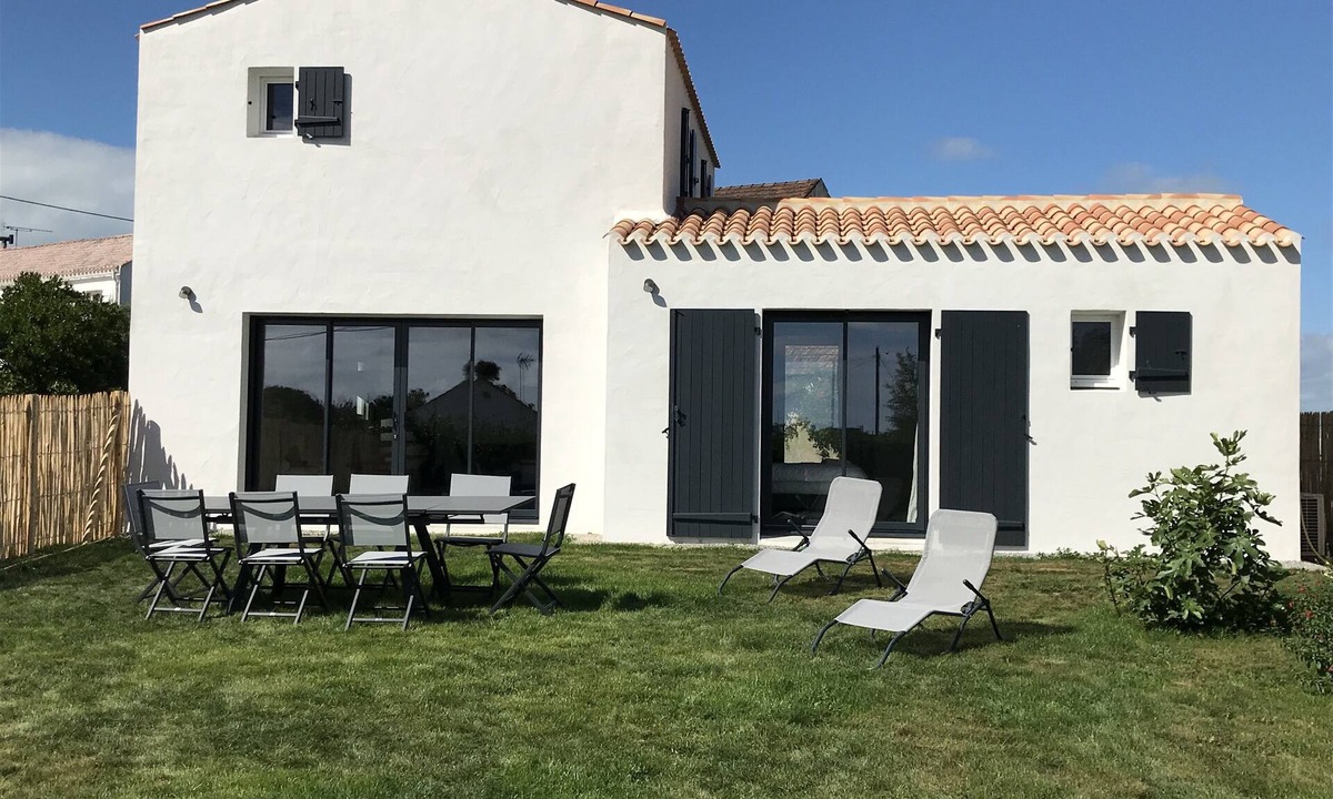 Noirmoutier-en-l'Ile House | House 8 beds with direct access to Mardi Gras beach