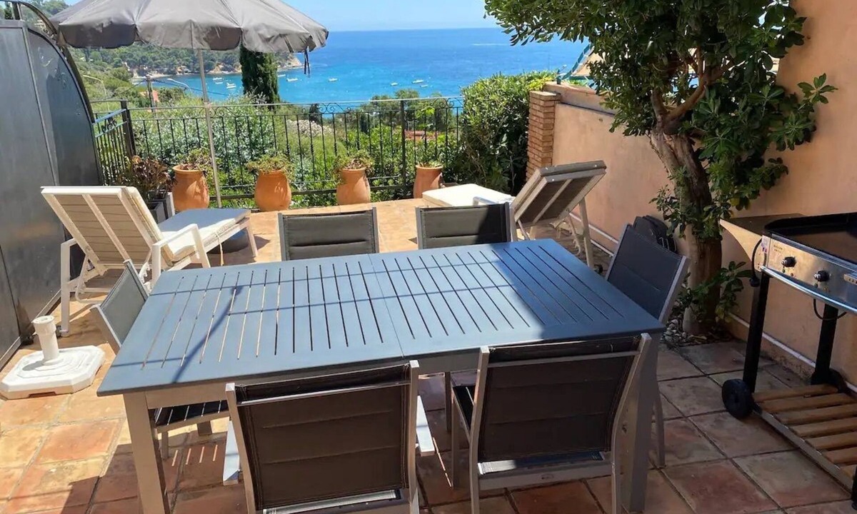 Rayol-Canadel-sur-Mer House | HOUSE AIR CONDITIONED INTERNET PANORAMIC SEA VIEW BEACH 300M GARAGE