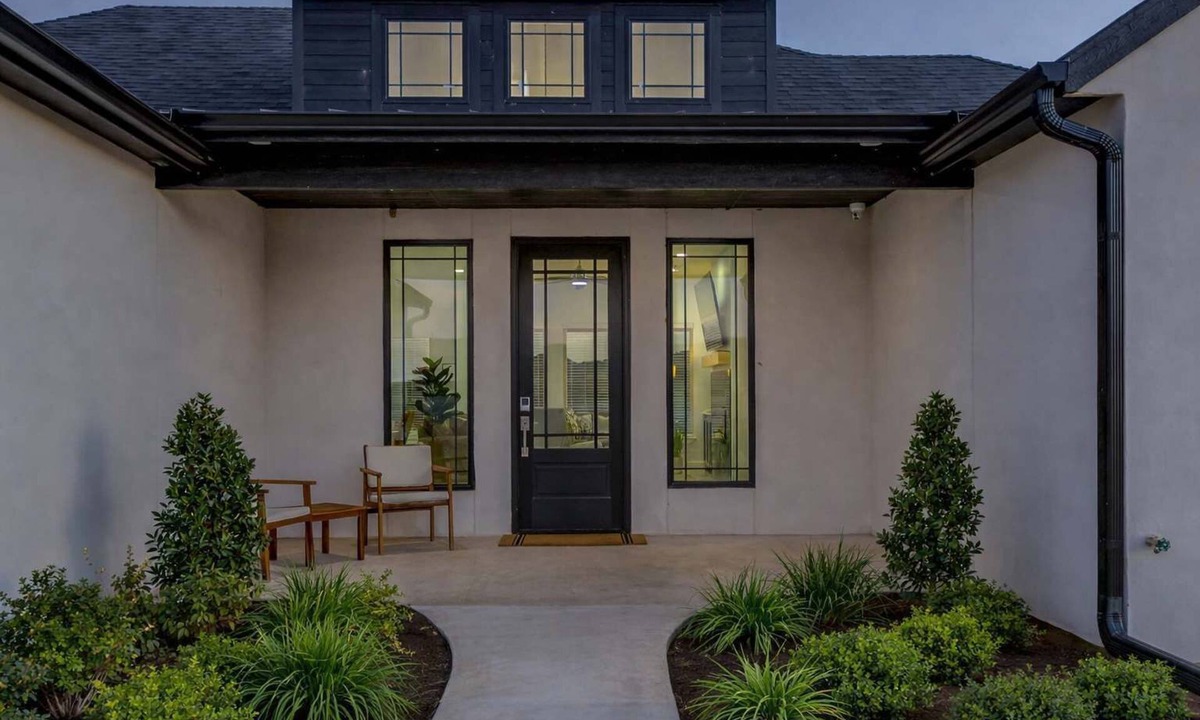 Medicine Park House | House at the Refuge - Relax & Take in Nature