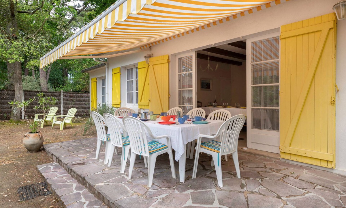 Saint-Brevin-les-Pins House | House between pine trees and beach