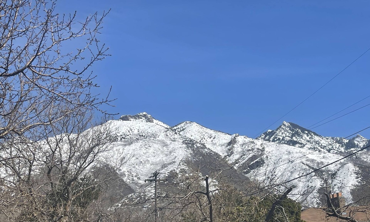 Cottonwood Heights House | House between the Canyons… Adventure Awaits