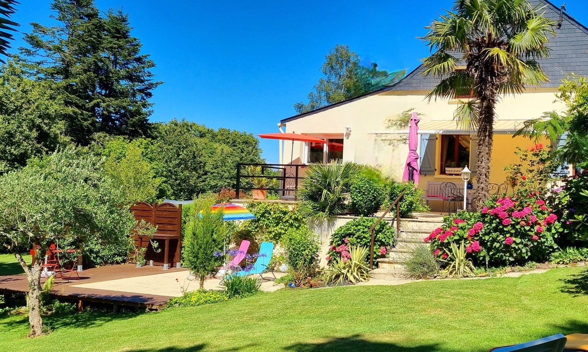 Ferel House | HOUSE BETWEEN COUNTRYSIDE AND SEA