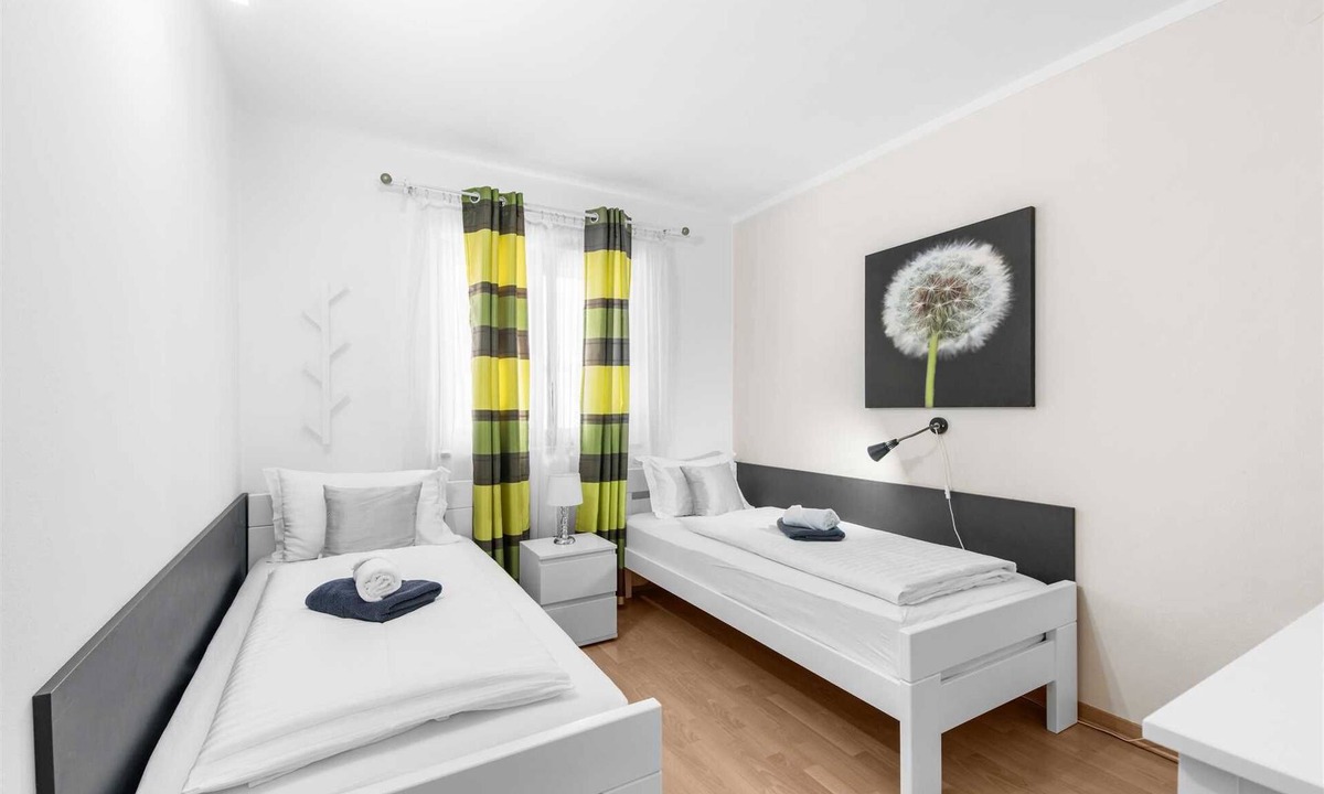 Kukci Apartment | House bungalow Garden with pool in Porec