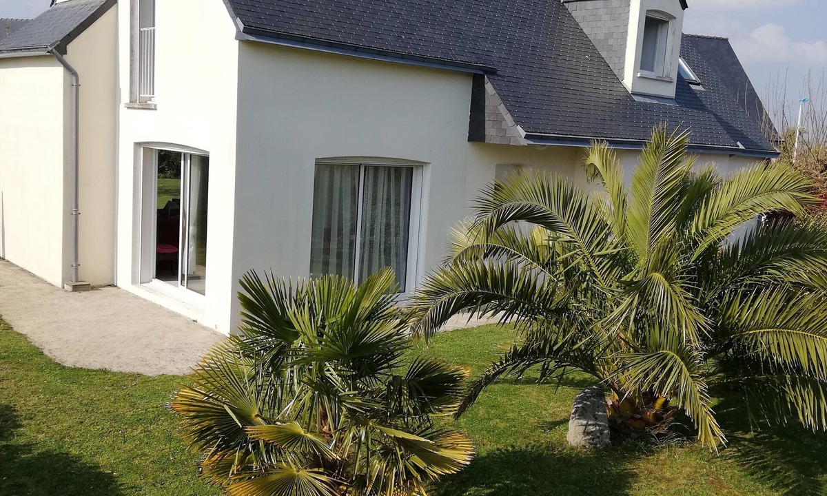 Erdeven House | House by the sea