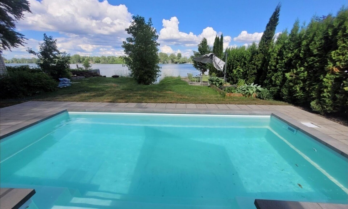 Carignan House | House by the wather,| Swimming pool, Spa, Private dock, Cinema room & Billiards