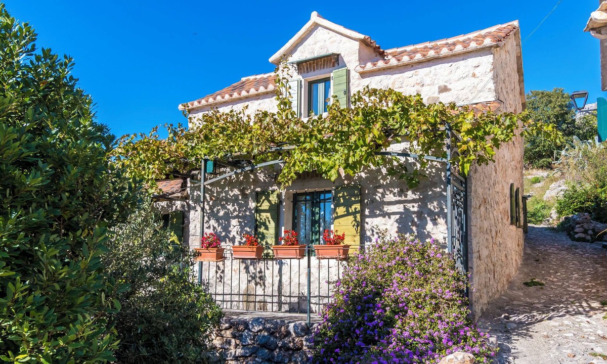 Igrane House | House Dobrila (30521-K1) - Igrane