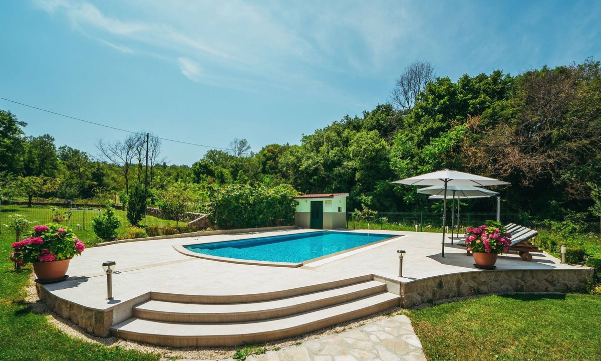 Prolozac House | House Estera (72141-K1) - Grubine
