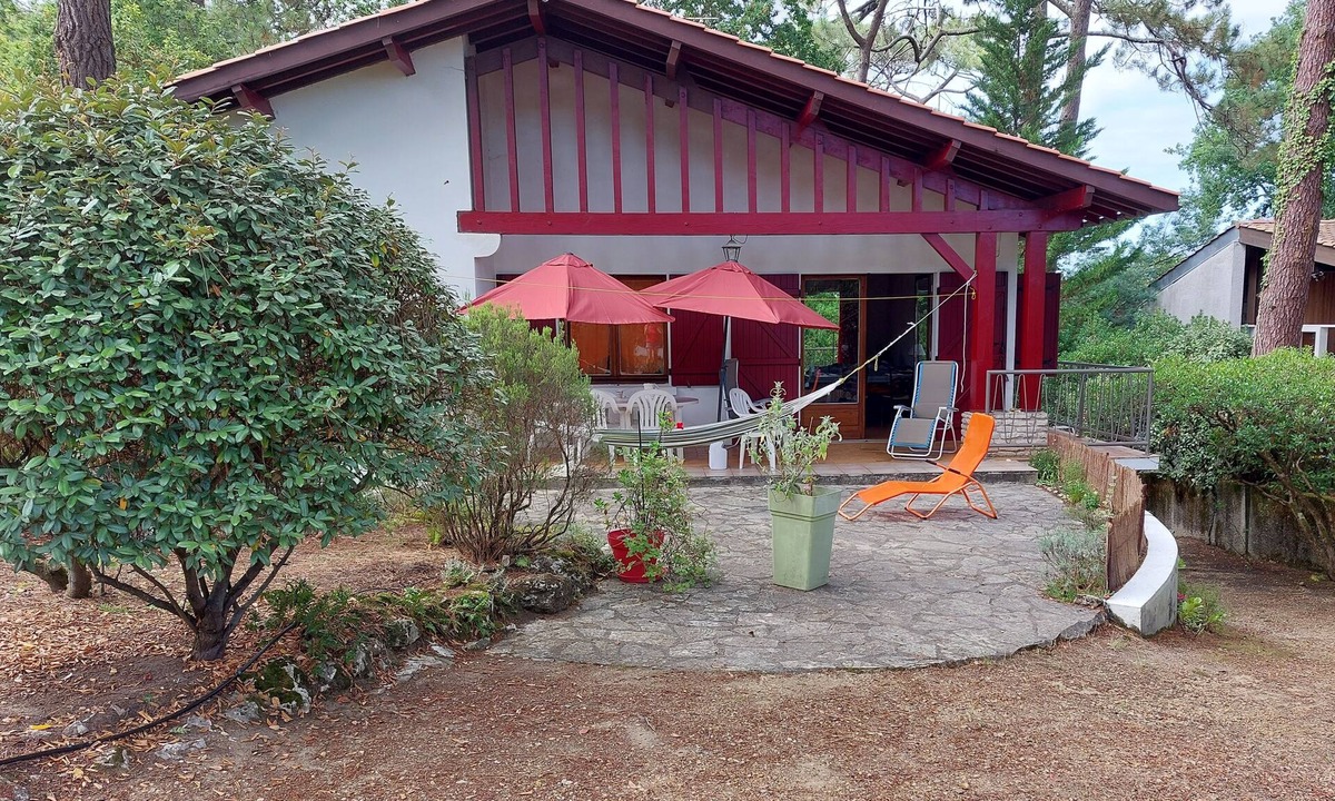 Cap-Ferret House | House for 6 people, partial view of the Bassin, enclosed garden, near the ocean