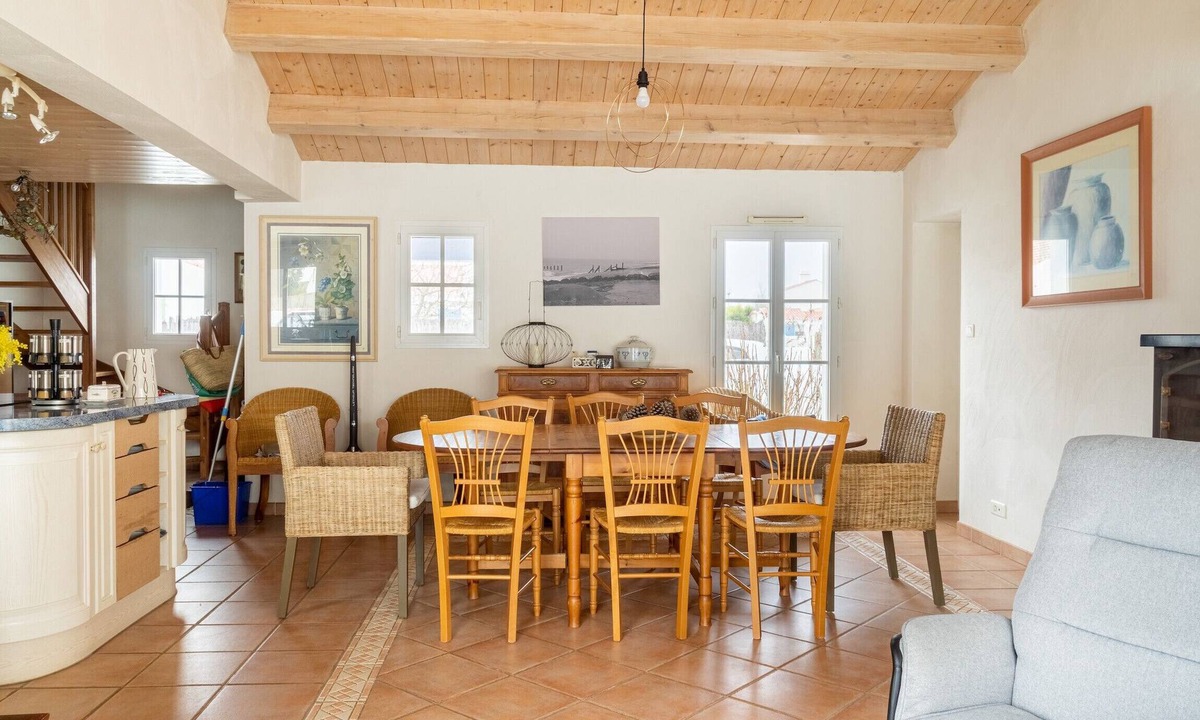 L'Epine Ski Chalet | House for 6 - Pool - 750m from the beach