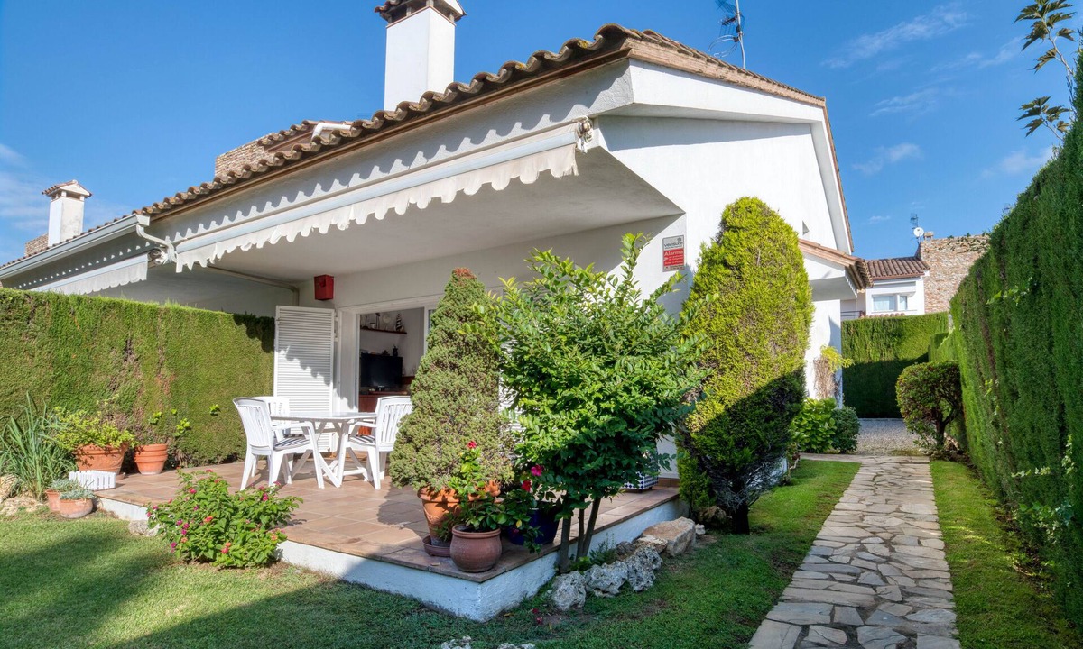 Platja d'Aro Villa | HOUSE FOR 8 PEOPLE 5 MINUTES FROM THE BEACH