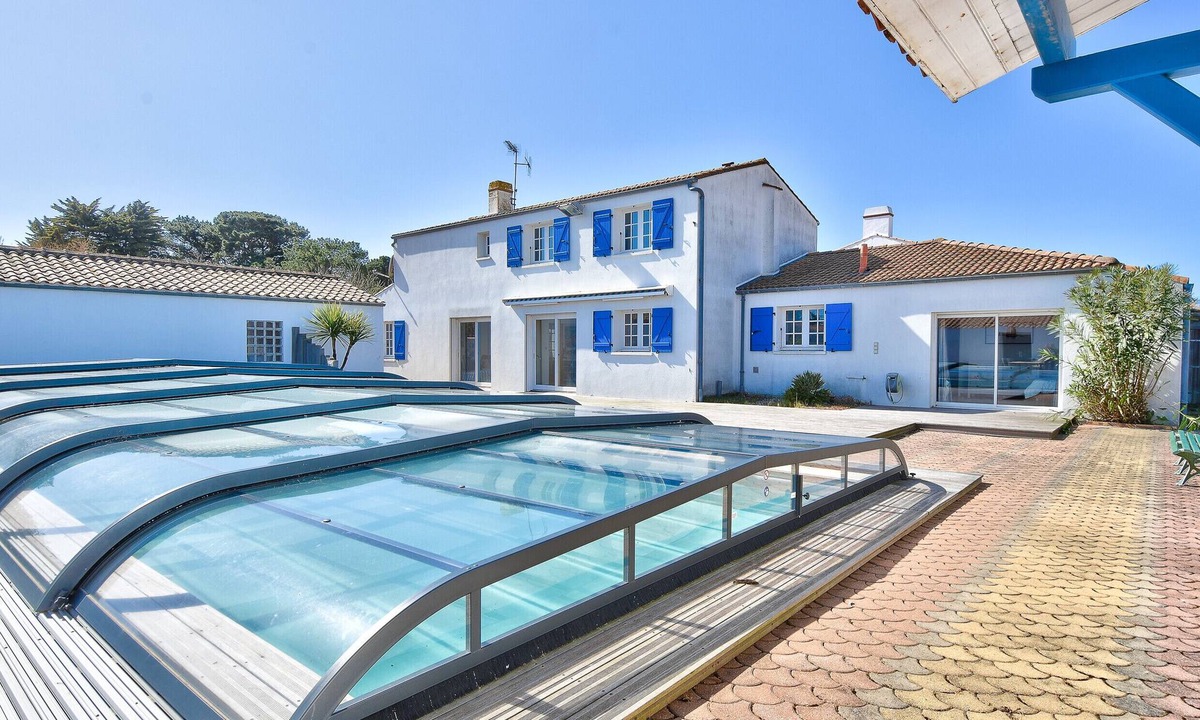 Noirmoutier-en-l'Ile House | House for 11 - Swimming pool - Noirmoutier-en-L ile