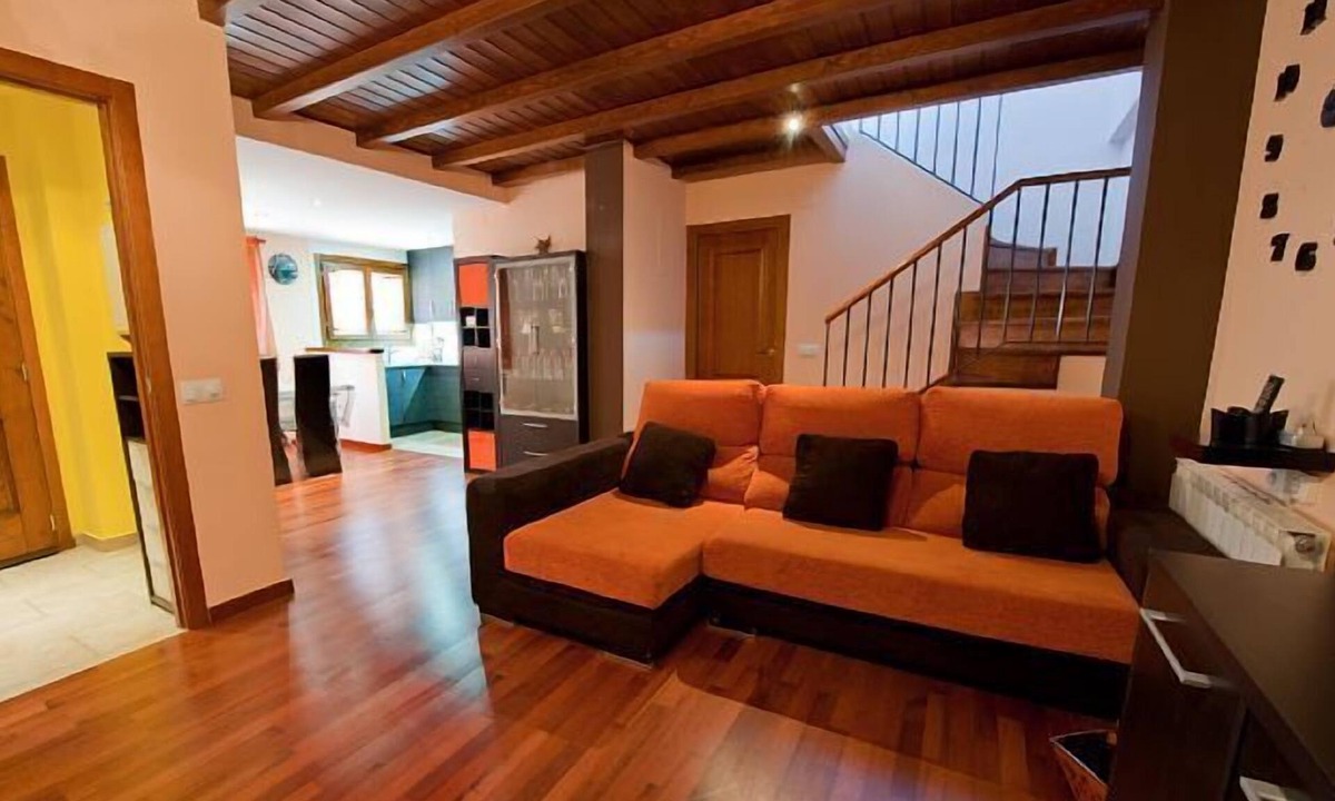 Pujal House | House Forn for 6 people