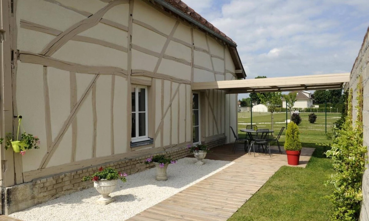 Creney-pres-Troyes House | House