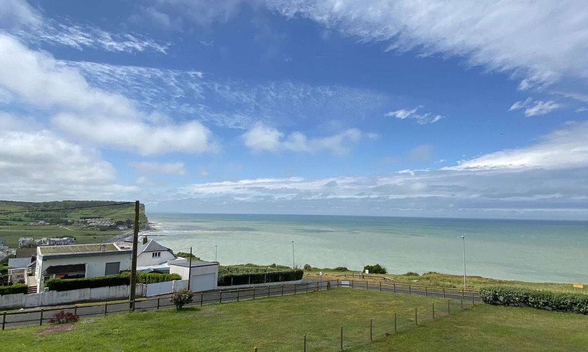 Criel-sur-Mer House | House