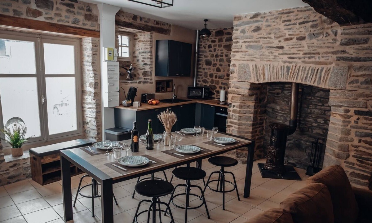 Montaubert - Rille - Saint-Sulpice House | House