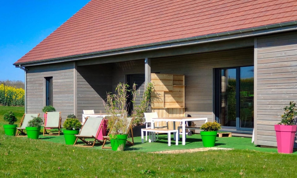 Magnant House | House