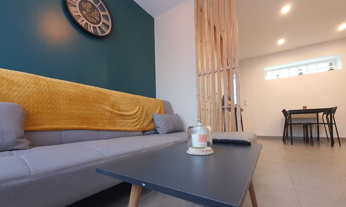 Provin House | House