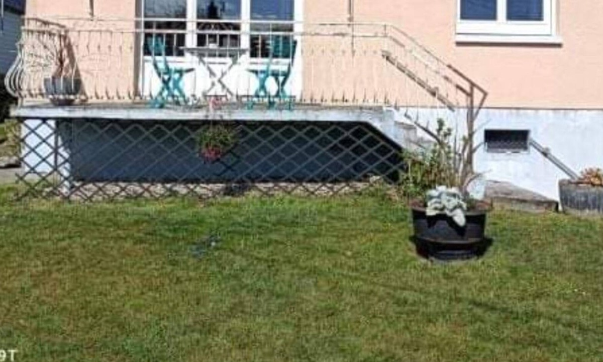 Saint-Nicolas-d'Aliermont House | House with garden