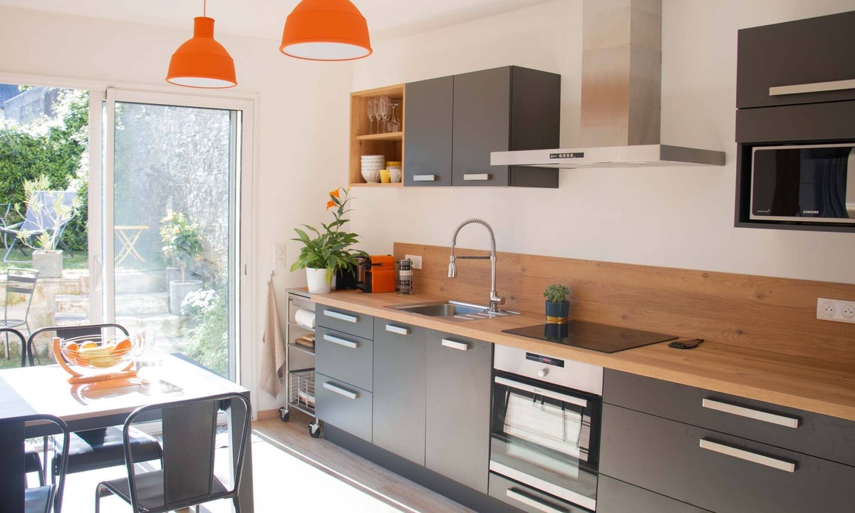 Ancenis House | House-Garden view-Private Bathroom