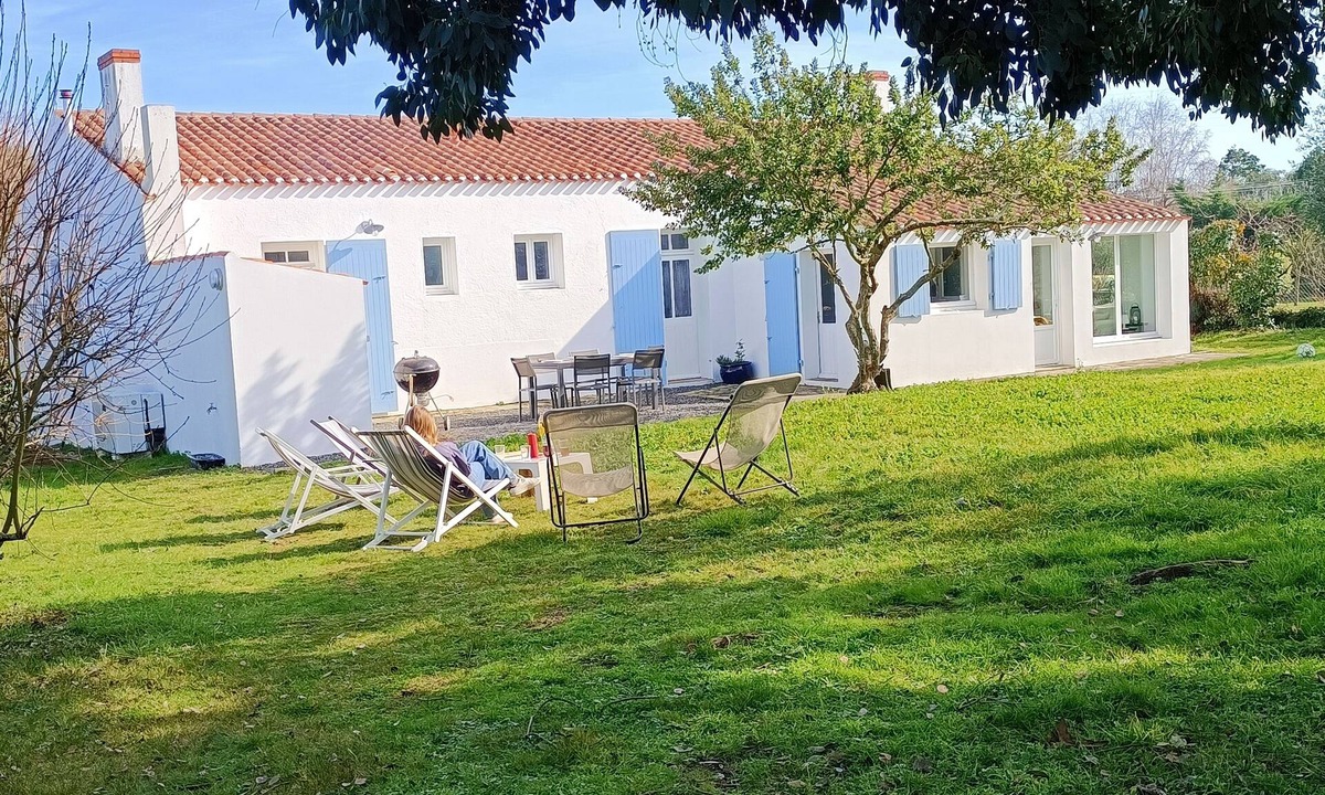 Ile d'Yeu House | House ile d'yeu sleeps 10 garden 1200 sqm
