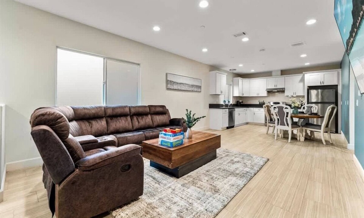 Buena Park House | House in Buena Park