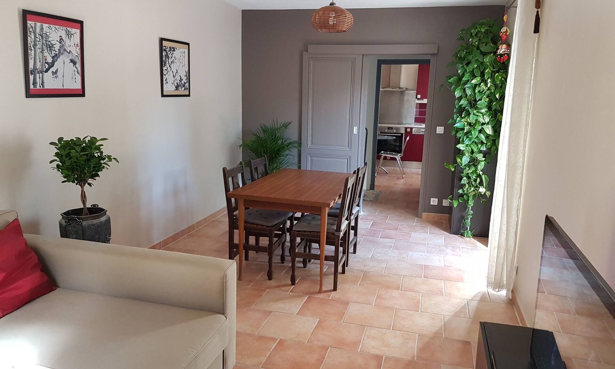 Maraussan House | House in downtown Narbonne