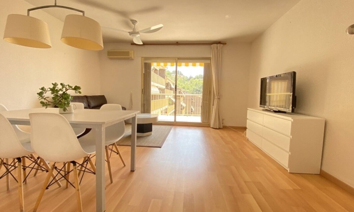 Tamarit House | House in La Mora - 8 guests