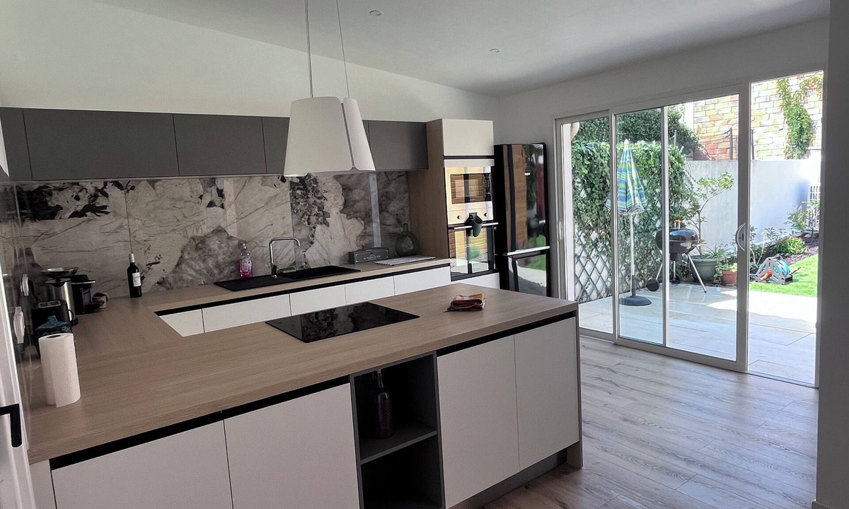 La Mayolle House | House in Narbonne, ideal for Les Grands Buffets, with swimming pool and air-conditioning