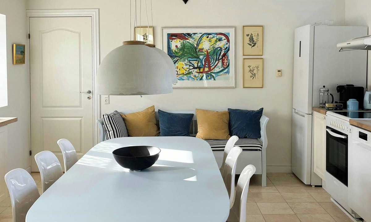 Vejlby Fed House | House in peaceful surroundings 150 m to the water