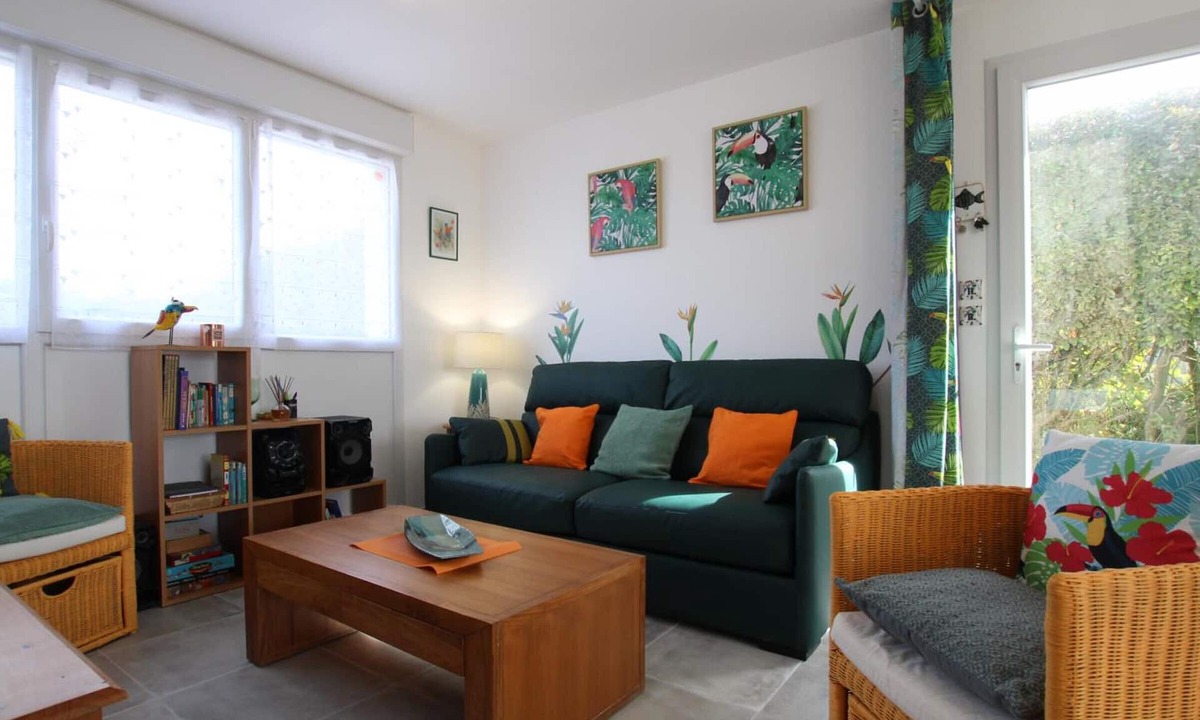 Ravenoville Cottage | House in Ravenoville, near beach, pets allowed