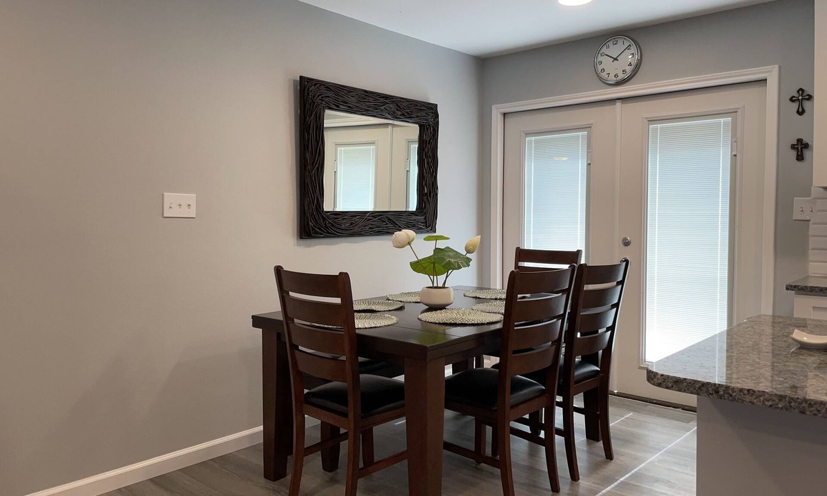 Austin House | House in south Austin close to downtown, parks, shopping centers, restaurants
