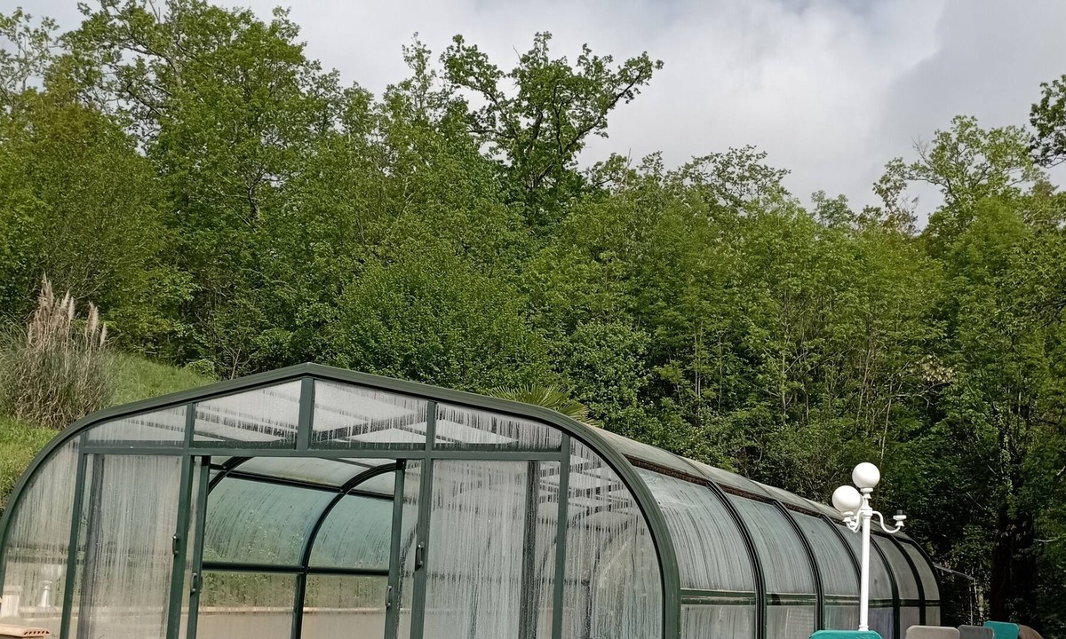 Aucazein Ski Chalet | House in the woods with private pool