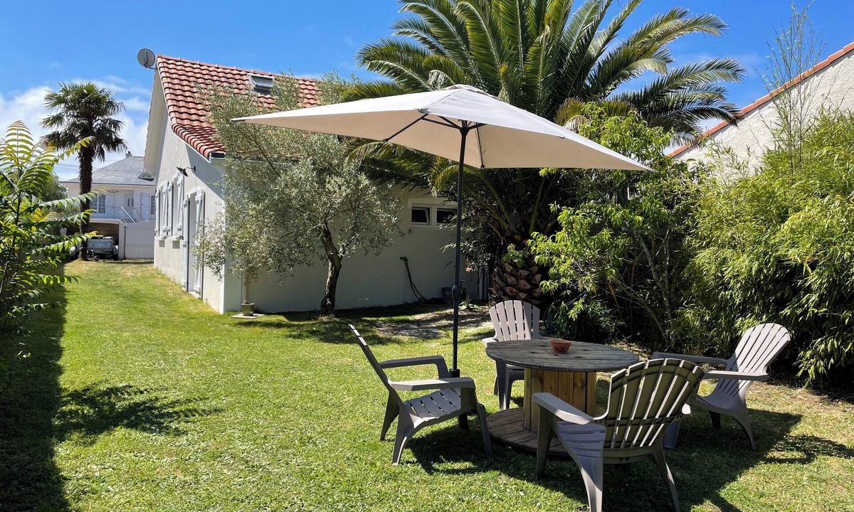 La Plaine-sur-Mer House | House just a stone's throw from the sea